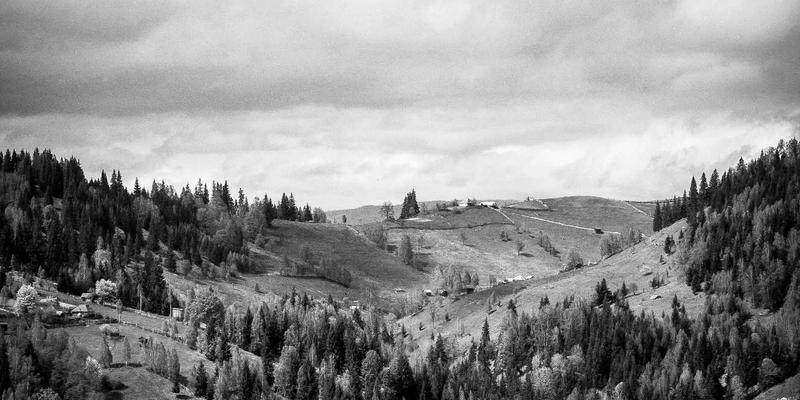 未来已来：智能温控与发光纤维如何重塑新娘礼服，打造颠覆传统的婚礼造型